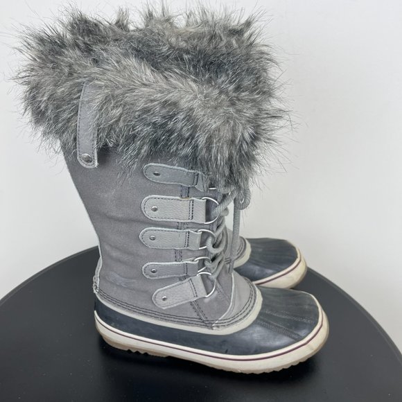 SOREL Joan Of Arctic Insulated Gray Faux Fur Snow Winter Boots Women’s Size US 8 - Picture 2 of 7
